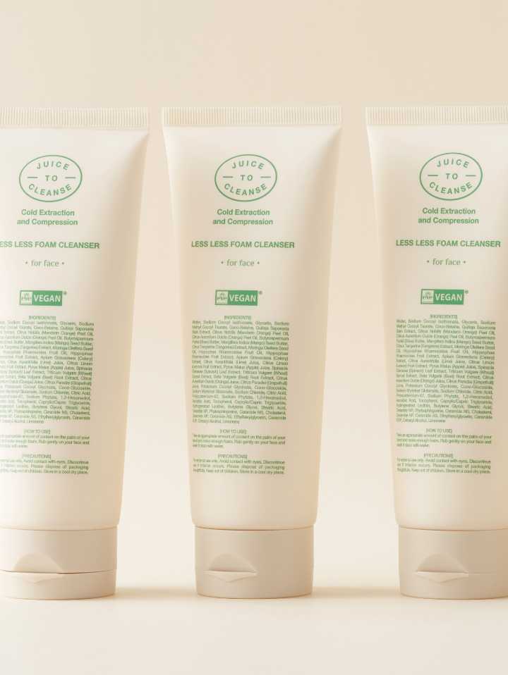 Less Less Foam Cleanser (Köpüklü Üz Təmizləyici)